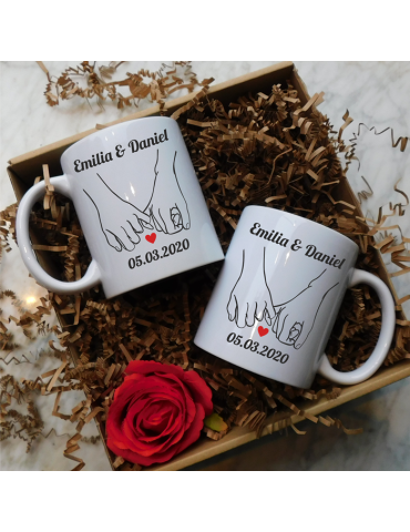 Zestaw kubków dla pary ręce...