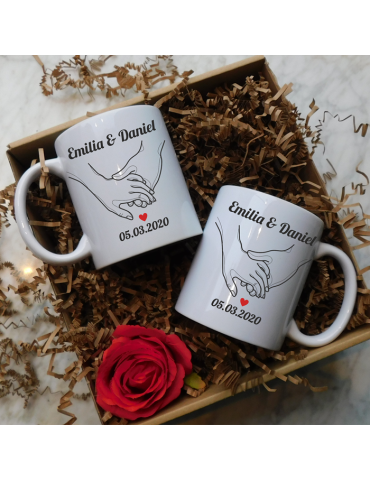 Zestaw kubków dla pary ręce...